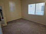 Photo - Dicken's Court Apartments