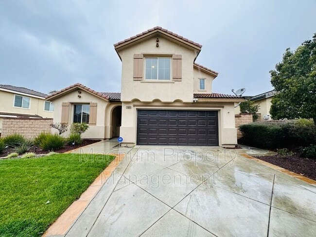 Building Photo - 34089 Dianthus Ln
