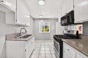 Photo - 210 E 29th St Unit 02
