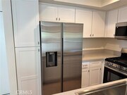 Photo - 700 W 3rd St