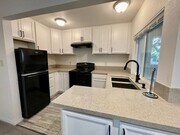 Photo - 1 Bed/1 Bath Condo With Bonus Room Unit #I