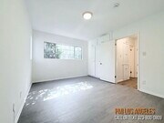 Photo - 10565 Camarillo St
