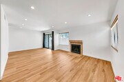 Photo - 22135 Burbank Blvd Unit 4