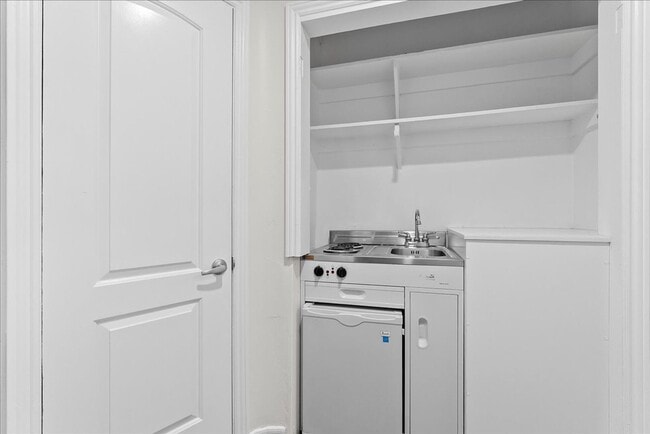 Photo - 11661 Erwin St Unit 07