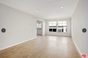 Photo - 121 Crescent Dr Unit C