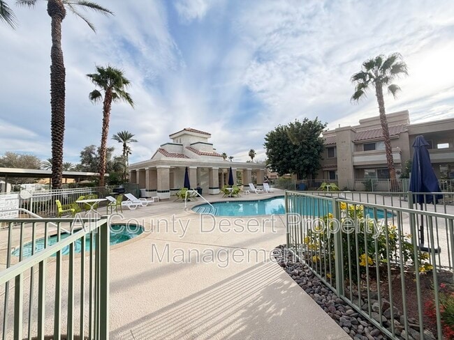 Photo - 74800 Sheryl Ave Unit 16-3