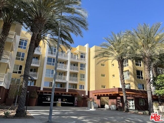 Photo - 21301 Erwin St Condo Unit 308