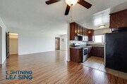 Photo - 17346 Burbank Blvd Condo Unit 18C