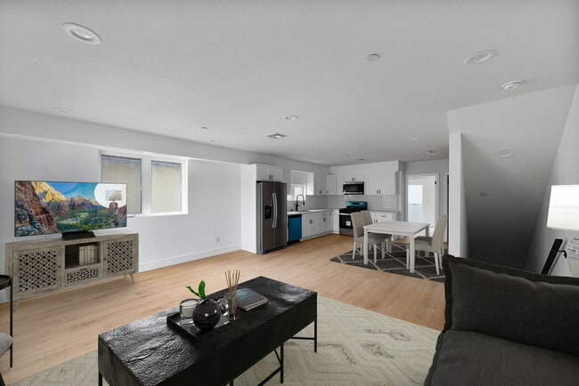 Photo - 6645 Beck Ave Unit 6645