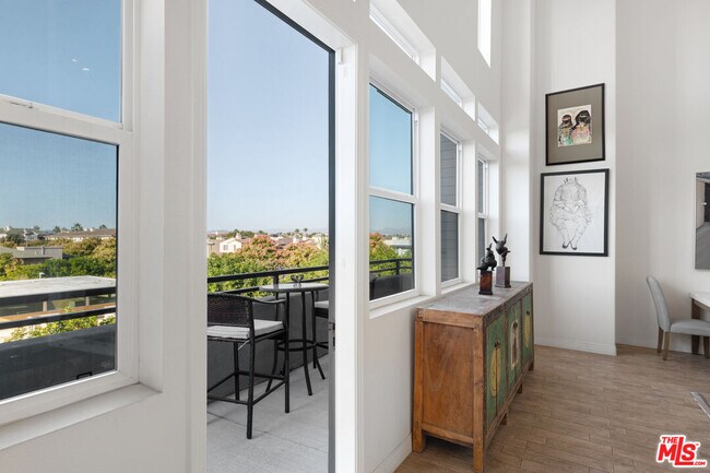 Photo - 7100 Playa Vista Dr Unit 405
