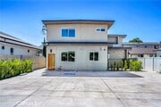 Photo - 10882 Dora St