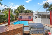 BBQ and Pool - 2350 Malcolm Ave House