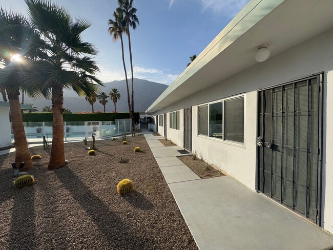 Photo - COMING SOON !! Studio Apartment in Palm Springs!! Unit 4
