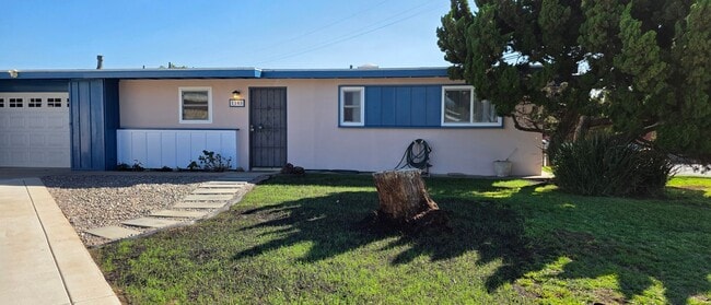 3Bed/2Bath House w/1-Car Garage, Great Yar... - 3Bed/2Bath House w/1-Car Garage, Great Yar...