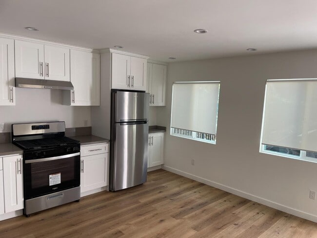 Photo - 5550 Sierra Vista Ave