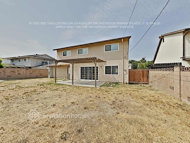Photo - 1284 Haven Ave