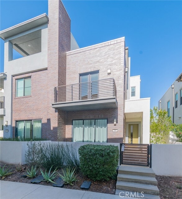 Building Photo - 119 Novel