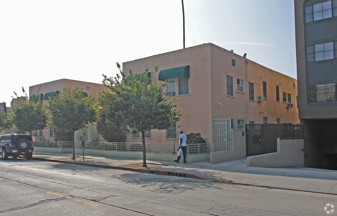 Photo - 1723-1731 N Wilcox Ave