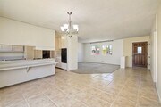 Photo - 1729 Lahoud Dr House