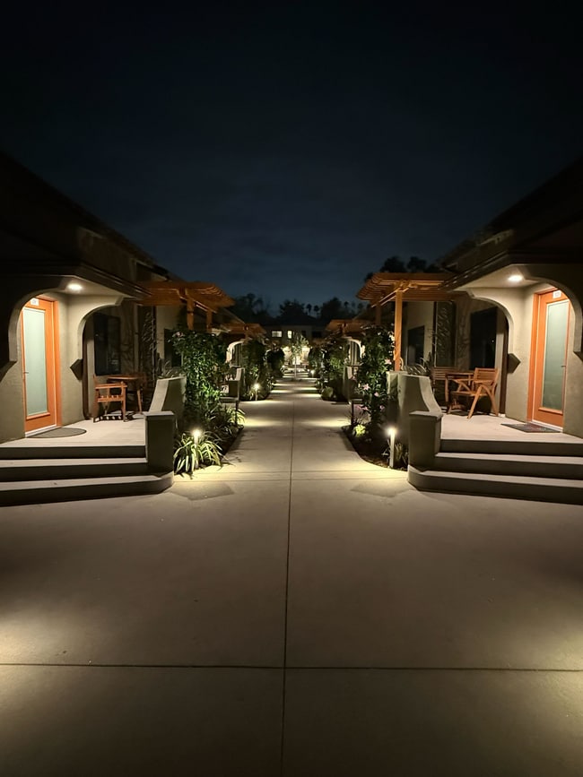 Building Photo - NEW CONSTRUCTION 1 BED + 1 BATH APARTMENTS IN HIGHLAND PARK!