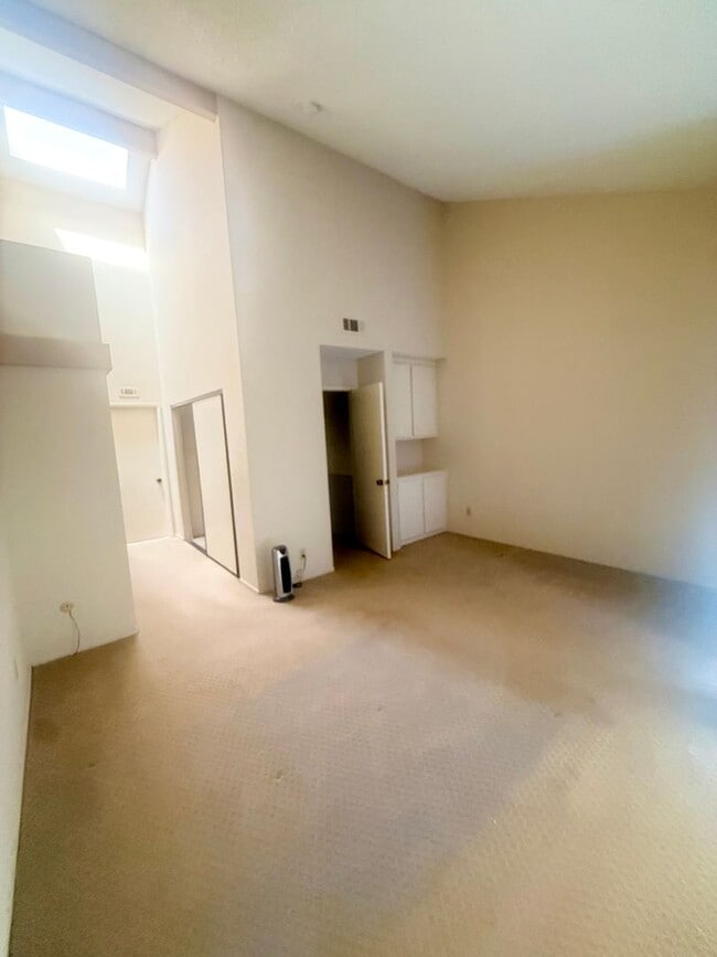 Photo - AWESOME 2 BEDROOM 2 BATH CONDO