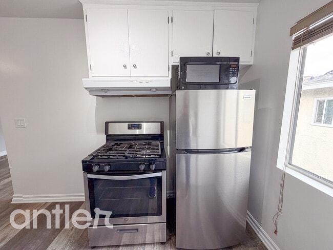 Photo - 14270 Dickens St Unit 8