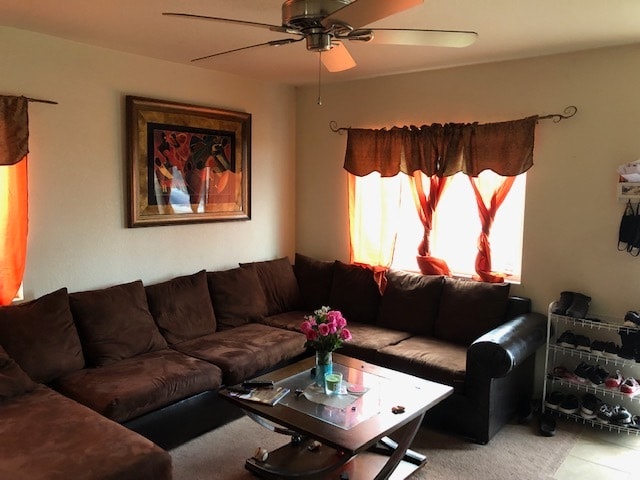 Photo - 1048 W 223rd St