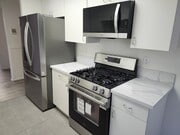 Photo - 100 S Hayworth Ave Unit 103