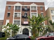 Charming brick building - 545 S Hobart Blvd Apartments Unit 409