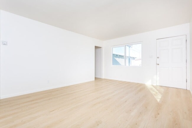 Photo - Cherokee Unit 3747 Cherokee Ave