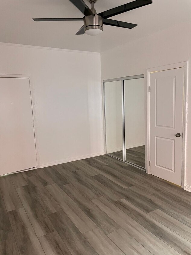 Floor Plan - Studio