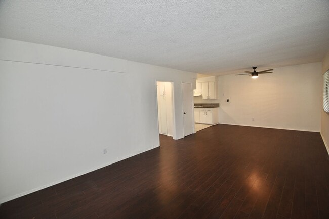 Photo - 5455 Bellingham Ave Unit 01