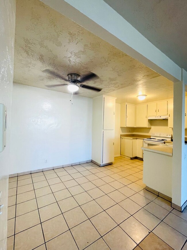 Photo - Welcome to this beautiful 3-bedroom, 2-bat... Unit 1006