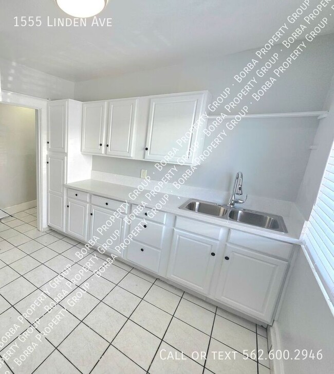 Photo - 1555 Linden Ave Apartment