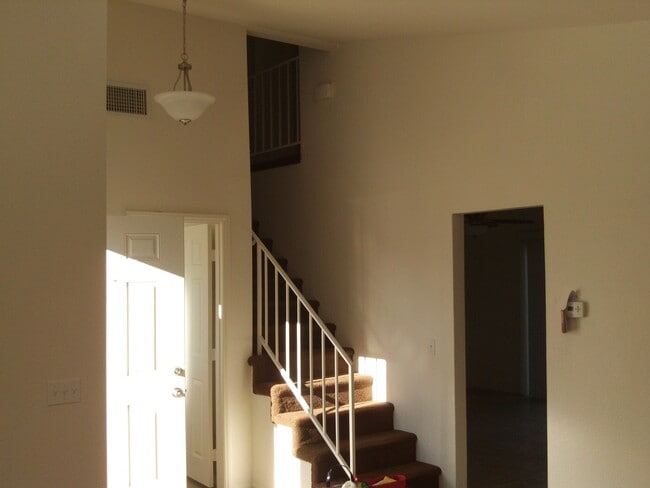 Photo - ( ( ( Coming Soon ) ) )  3 bed 2.5 bath La...