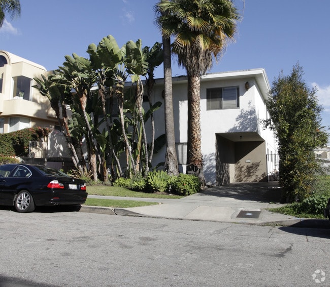 Photo - 748 N Hudson Ave