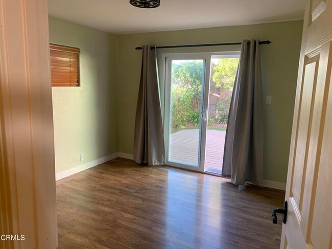 Photo - 141 Burbank Ave