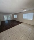Photo - Knox: Franklin Ln Unit Apartment B
