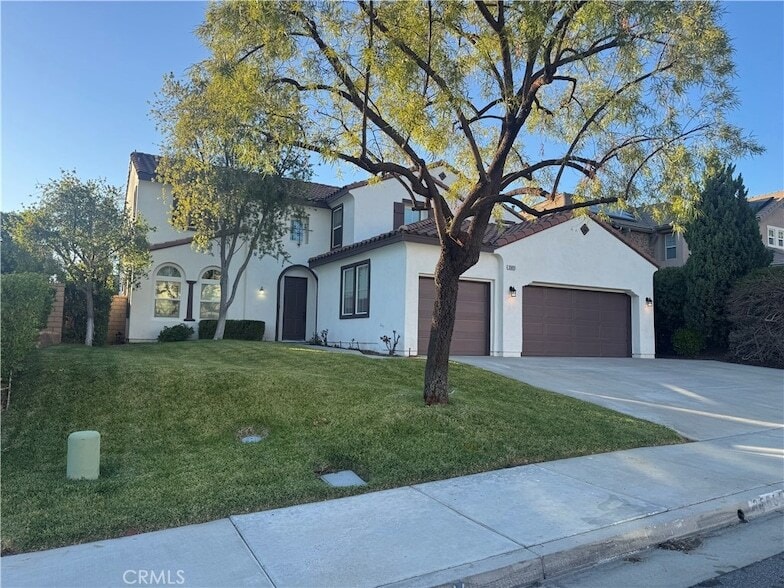 Photo - 35655 Winkler St