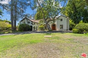 Photo - 808 Woodacres Rd House