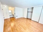 Photo - 9622 Lucerne Ave