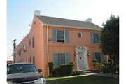 Photo - 1032 S Redondo Blvd Apartments
