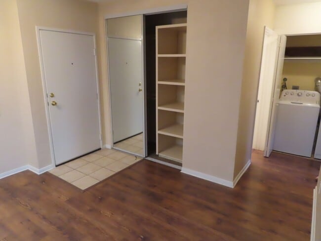 Photo - 2941 C St Unit 467