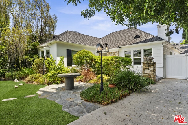 Photo - 3956 Alcove Ave