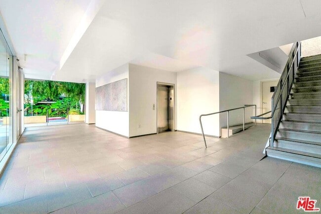 Photo - 9005 Cynthia St Unit 414