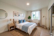 Photo - Brand New Luxury 4 & 5 Bed Units Unit #2118 1/2