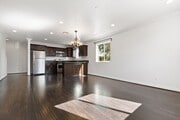 Photo - 4 Bed / 3 Bath Townhouse - Across the street from USC Keck Medical Center! Unit 1534 N Soto