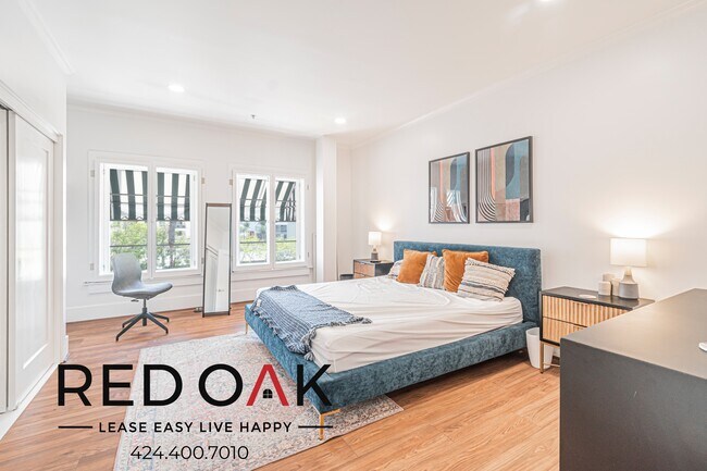 Photo - 6533 Hollywood Blvd Unit 400