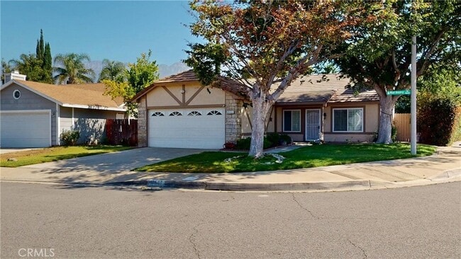Building Photo - 10664 Harmony Dr