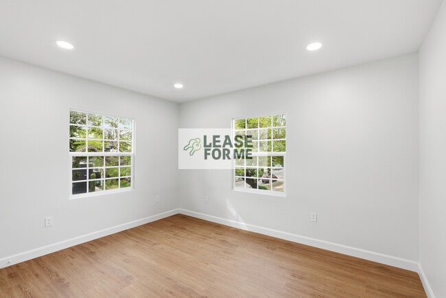 Photo - 5953 Guthrie Ave Unit 4